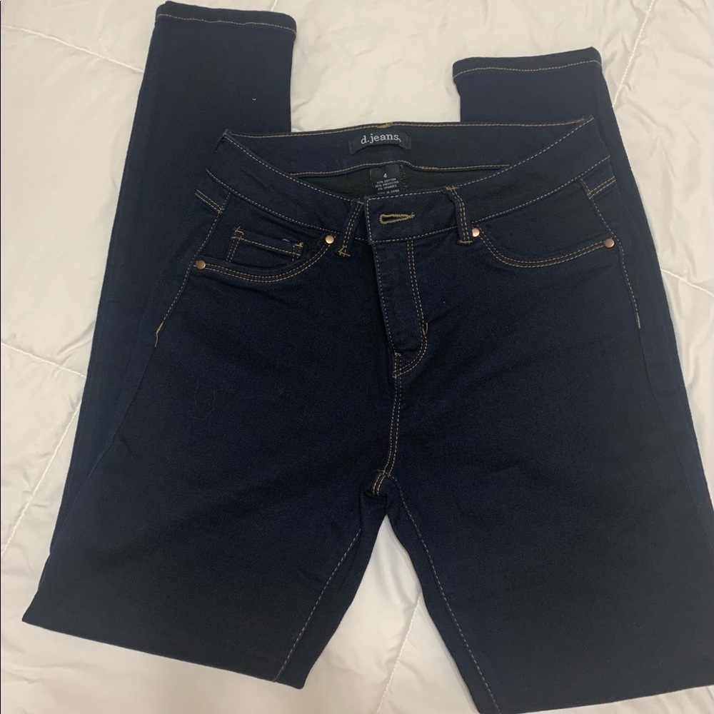 DJeans size 4 never worn